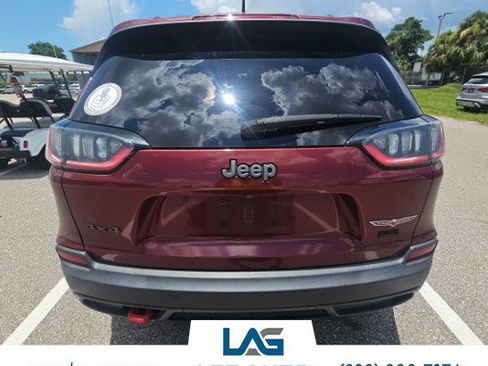 Used 2021 Jeep Cherokee Trailhawk w/ Technology Group AWD/4WD image 4