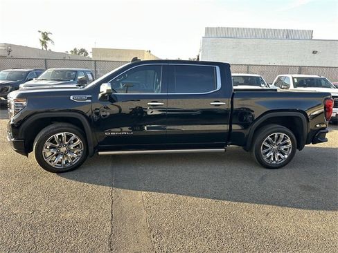 Used 2024 GMC Sierra 1500 Denali w/ Denali Reserve Package image 7