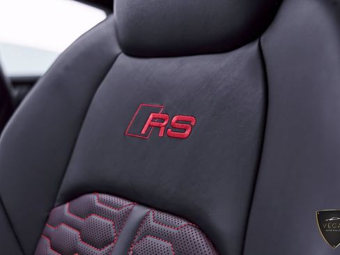 Used 2024 Audi RS 7 Performance AWD/4WD image 67