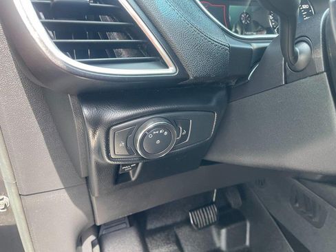 Used 2016 Lincoln MKX Premiere FWD image 19
