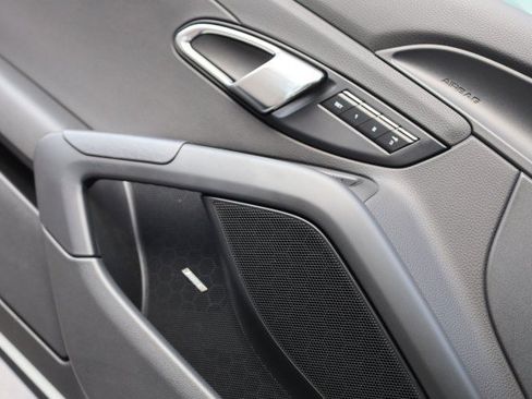 Used 2014 Porsche Cayman RWD image 35