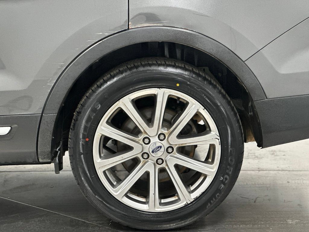 Used 2016 Ford Explorer Limited FWD image 23