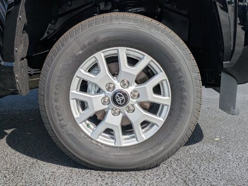 New 2025 Toyota Tacoma SR5 image 9