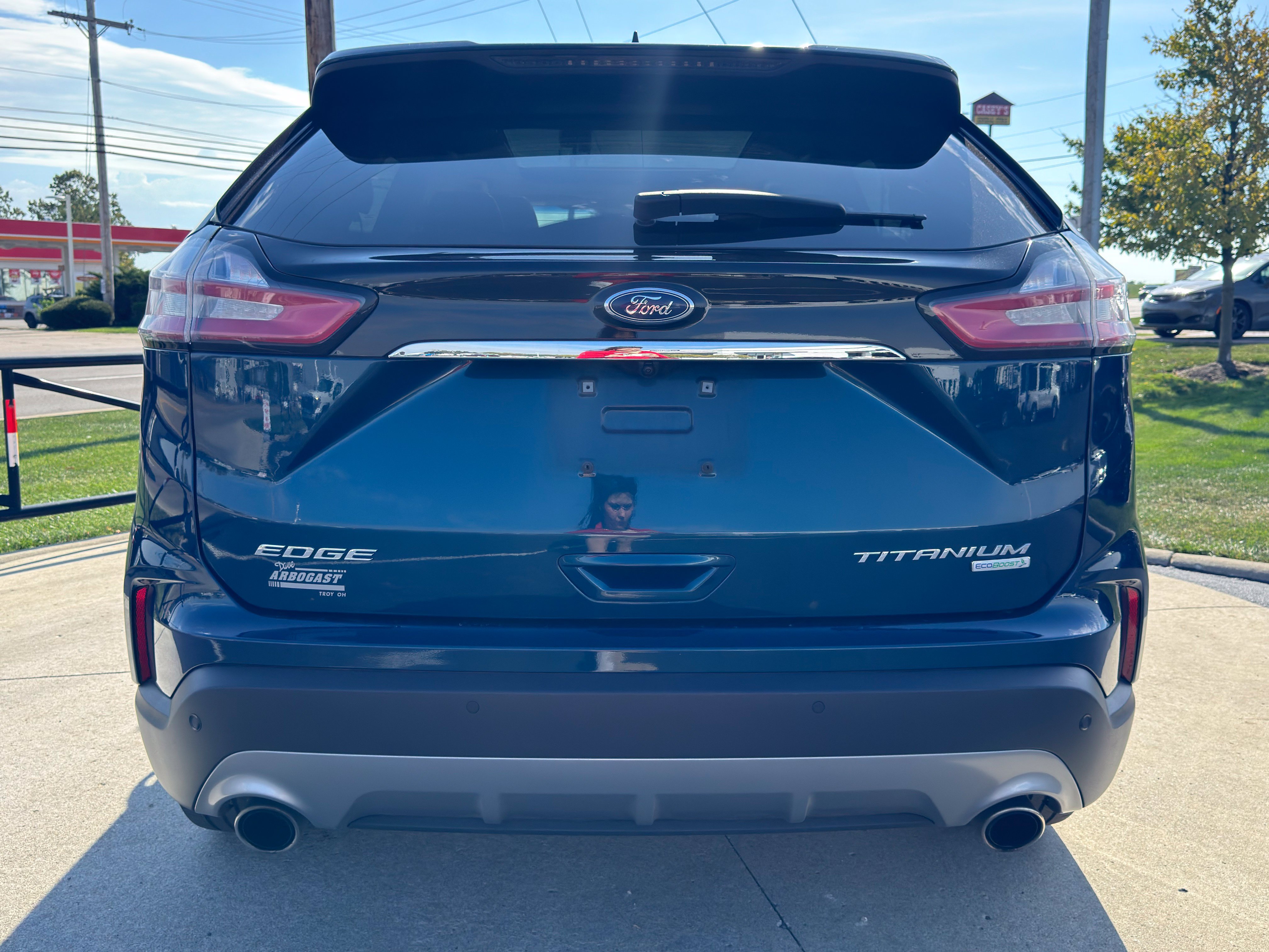 Used 2020 Ford Edge Titanium FWD image 6