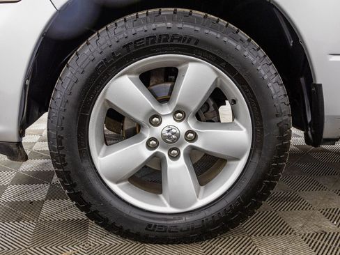 Used 2015 RAM 1500 Express image 46