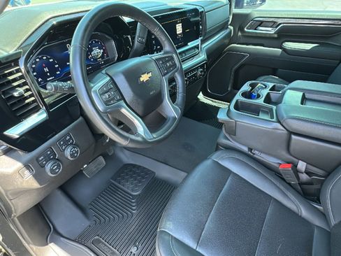 Used 2024 Chevrolet Silverado 2500 LTZ image 10
