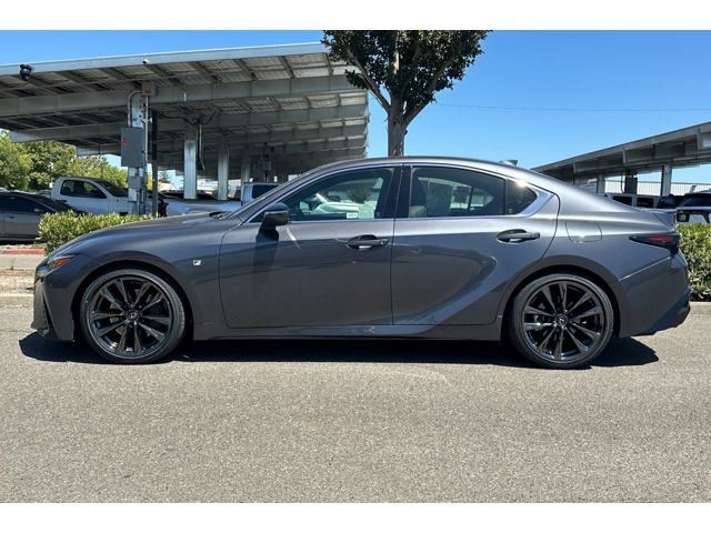 Used 2024 Lexus IS 350 F Sport RWD image 7