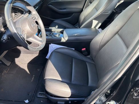 Used 2021 MAZDA MAZDA3 s image 11