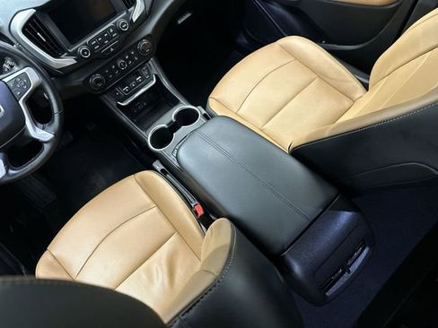 Used 2018 GMC Terrain SLT w/ Preferred Package AWD/4WD image 25