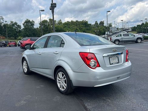 Used 2012 Chevrolet Sonic LT FWD image 4