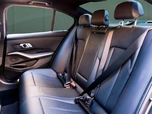 Used 2022 BMW 330i Sedan RWD image 16