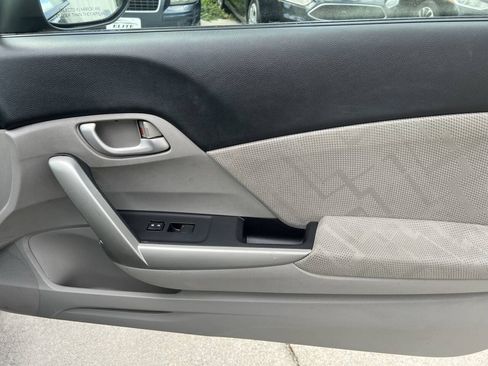 Used 2013 Honda Civic LX image 25