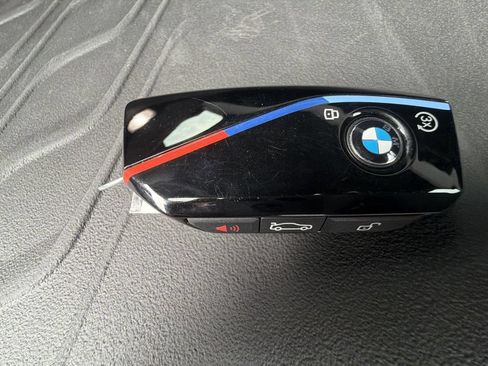 Used 2025 BMW X5 M60i AWD/4WD image 28