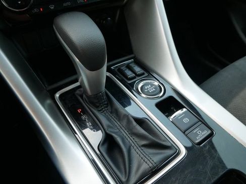Used 2025 Mitsubishi Eclipse Cross SE AWD/4WD image 23