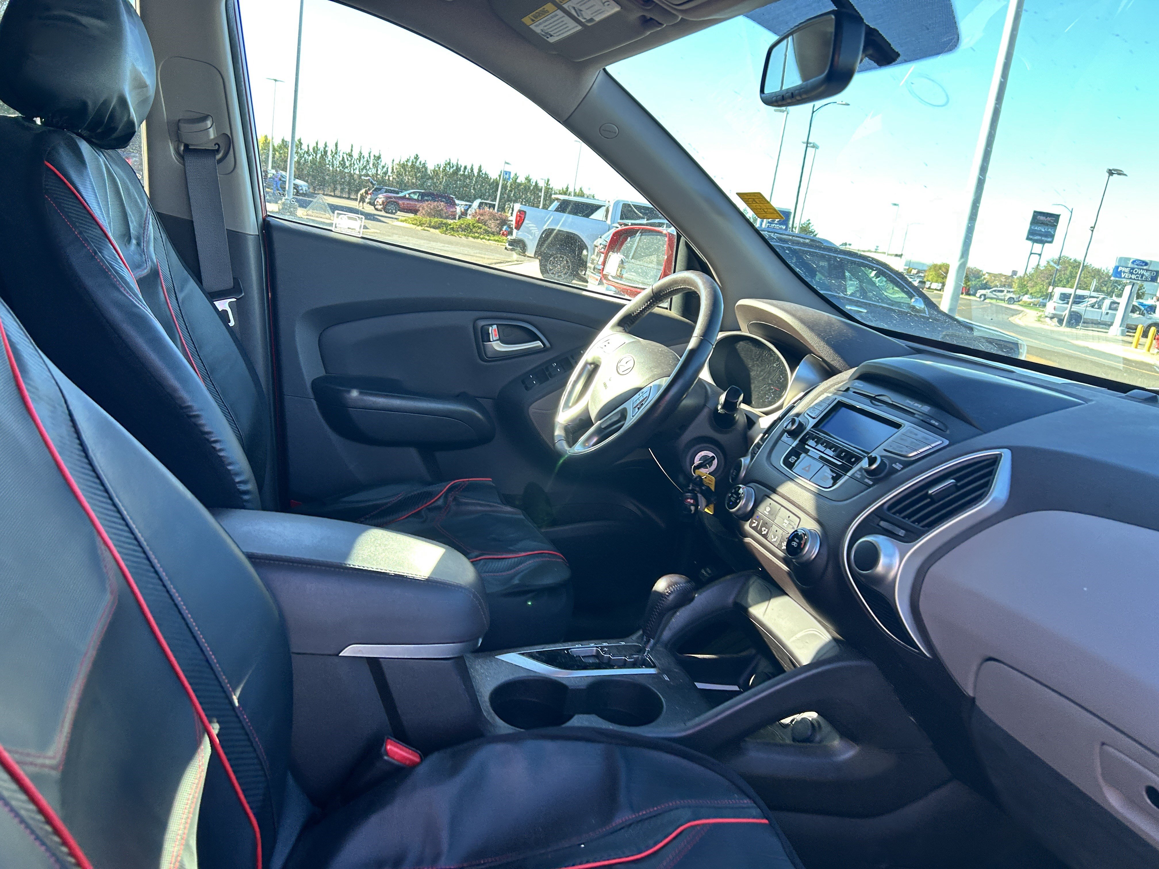 Used 2012 Hyundai Tucson GLS FWD image 12