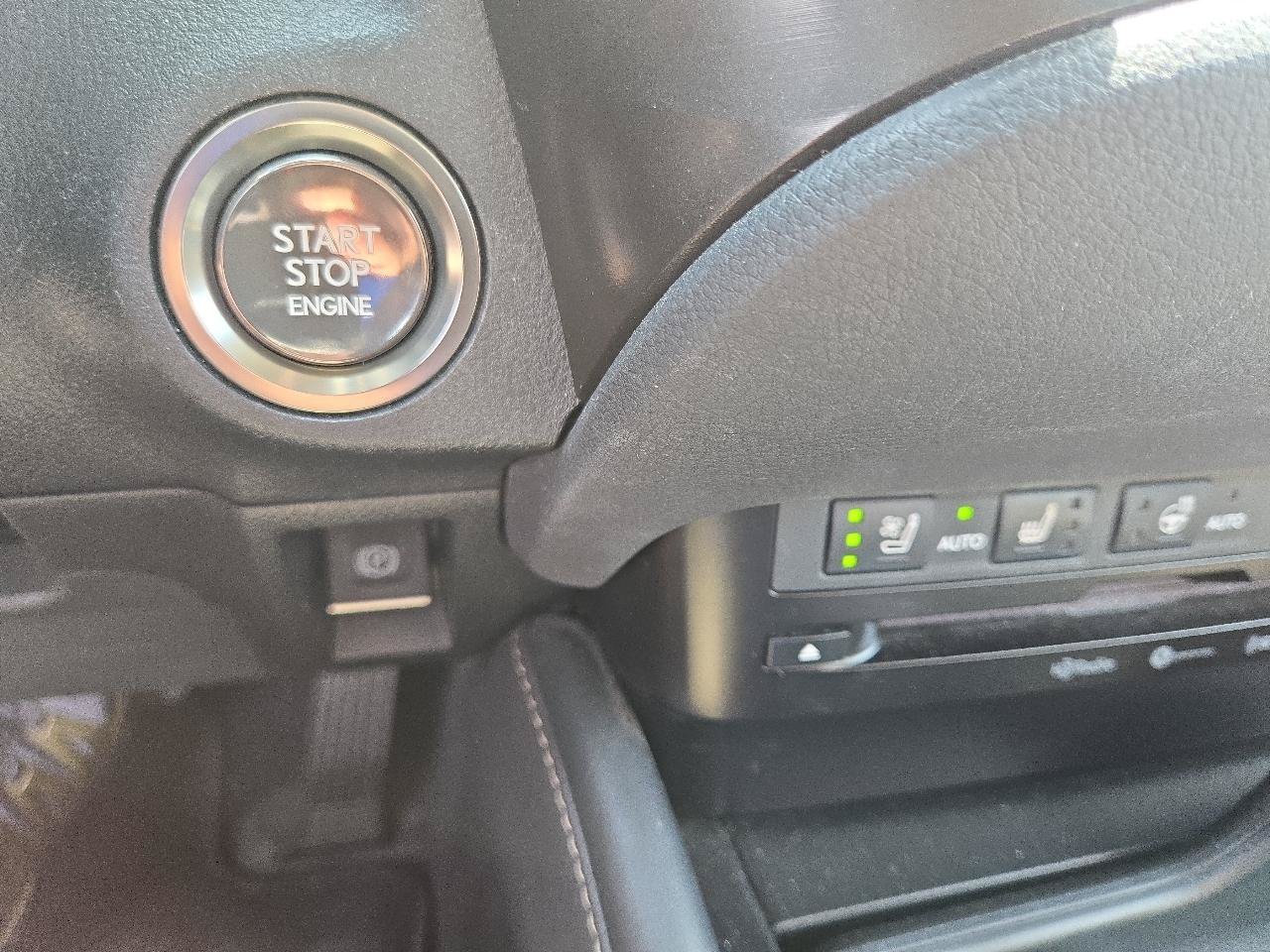 Used 2020 Lexus ES 350 w/ Premium Package FWD image 33
