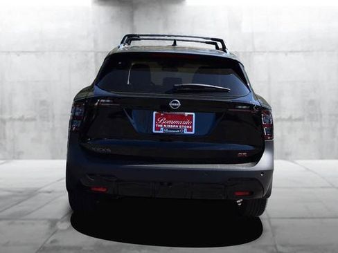 New 2025 Nissan Kicks SR image 6