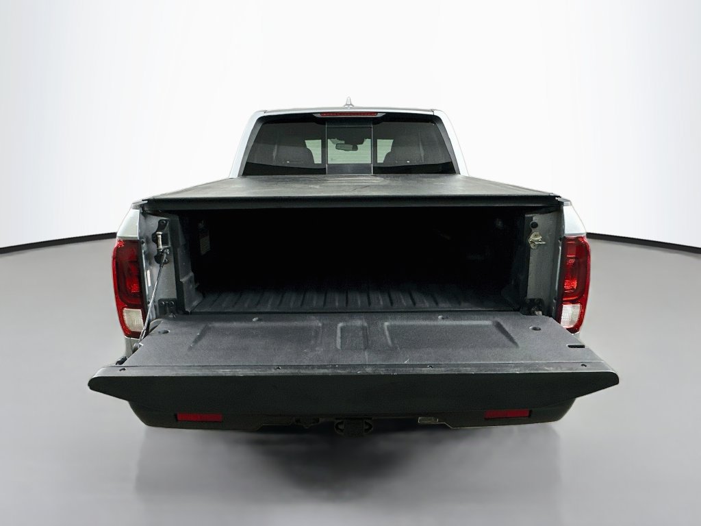 Used 2017 Honda Ridgeline RTL-E image 35