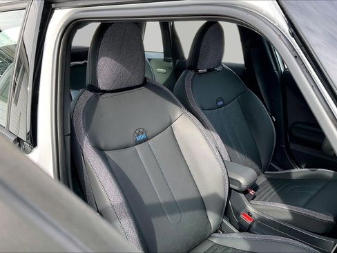 New 2026 MINI Cooper S image 11