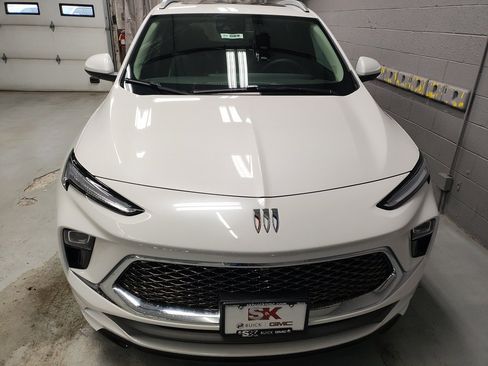 New 2026 Buick Encore GX Avenir w/ Avenir Technology Package image 6