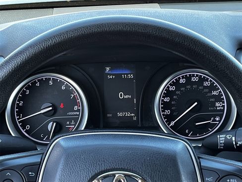 Used 2024 Toyota Camry LE image 13