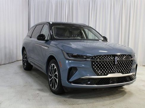 New 2026 Lincoln Nautilus Reserve image 60