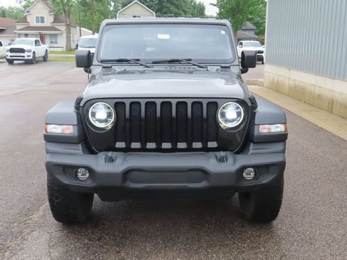 Used 2020 Jeep Wrangler Sport AWD/4WD image 11
