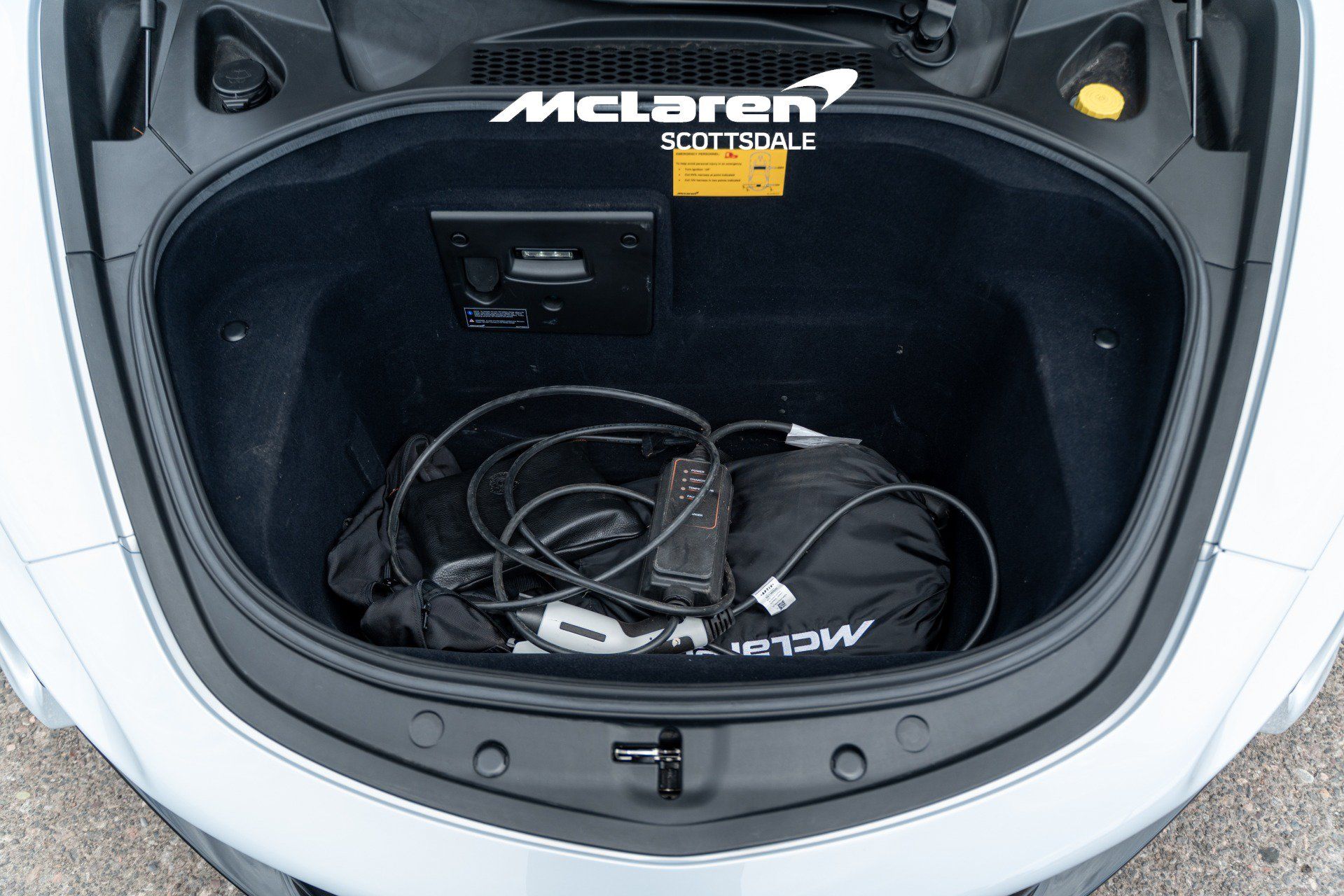 Used 2023 McLaren Artura RWD image 26