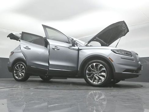 Certified 2023 Lincoln Nautilus Reserve w/ Luxury Package image 54