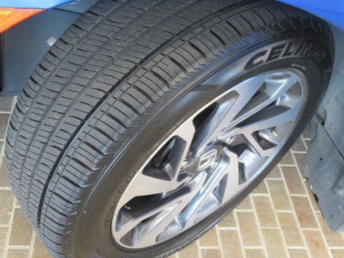 Used 2018 Honda Civic EX image 11