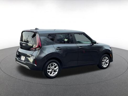 Used 2025 Kia Soul LX w/ LX Technology Package image 15