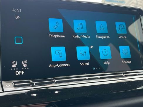 New 2025 Volkswagen Atlas SEL Premium R-Line image 19