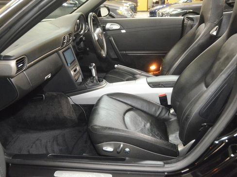 Used 2005 Porsche 911 Carrera image 24