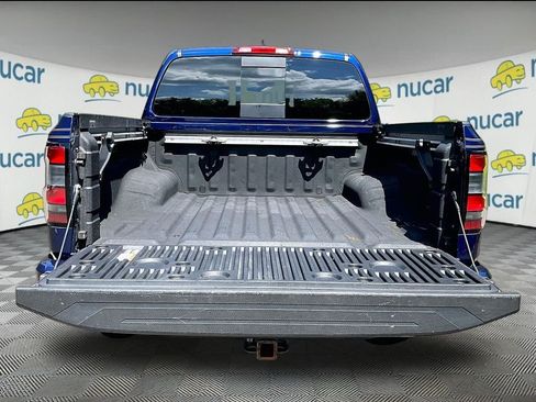 Used 2023 Nissan Frontier SV w/ SV Convenience Package AWD/4WD image 9