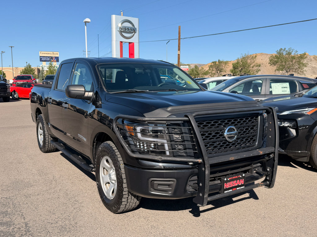 Used 2018 Nissan Titan S w/ S Utility Package AWD/4WD image 7