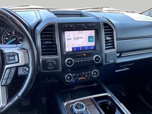 Used 2021 Ford Expedition Platinum AWD/4WD image 7