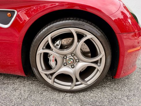 Used 2008 Alfa Romeo 8C Competizione RWD image 34
