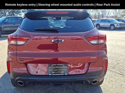 Used 2023 Chevrolet TrailBlazer RS w/ Convenience Package image 5