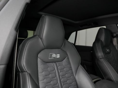 Used 2026 Audi RS Q8 performance AWD/4WD image 31