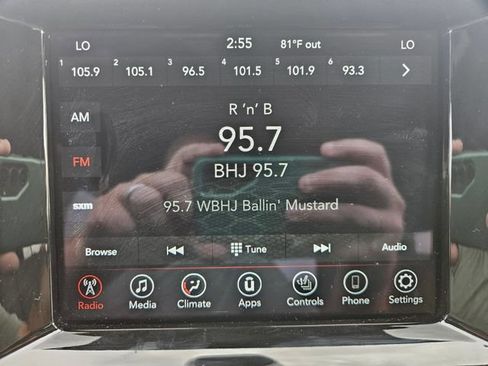 Used 2023 Dodge Durango GT RWD image 18
