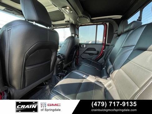 Used 2021 Jeep Gladiator Overland w/ Popular Equipment Package AWD/4WD image 27