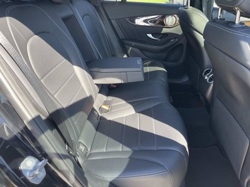 Used 2019 Mercedes-Benz GLC 300 4MATIC Coupe image 17