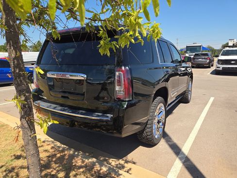 Used 2016 GMC Yukon Denali w/ Open Road Package AWD/4WD image 3