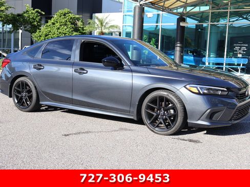 Used 2024 Honda Civic Sport image 11