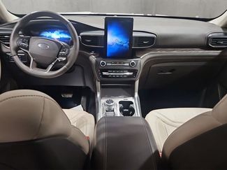Used 2020 Ford Explorer Platinum w/ Premium Technology Package video 2