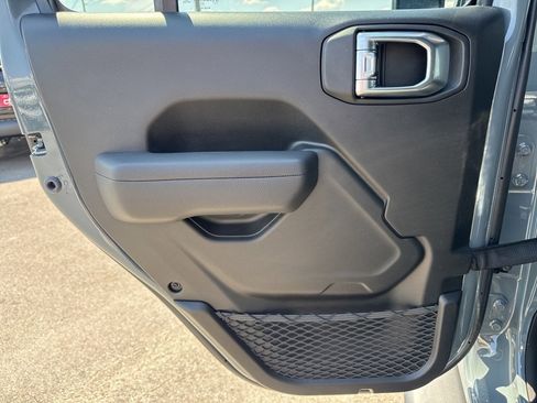 New 2025 Jeep Wrangler Sport S image 18