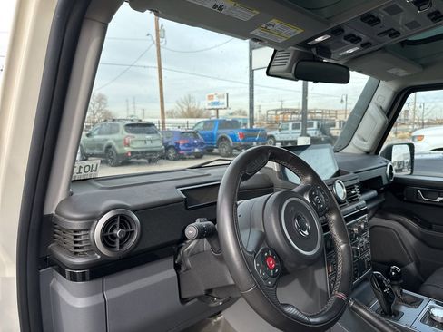 Used 2024 INEOS Grenadier Trialmaster Edition image 9