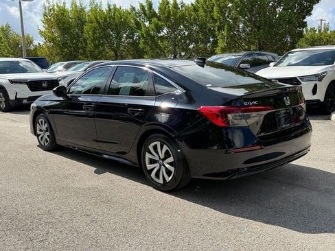 Used 2024 Honda Civic LX image 6