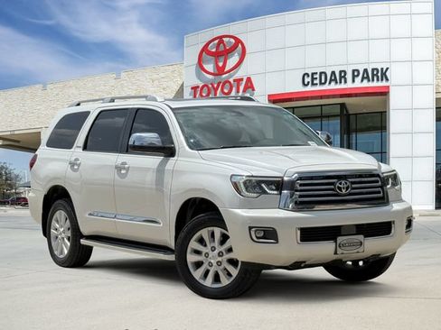 Used 2021 Toyota Sequoia Platinum AWD/4WD image 1