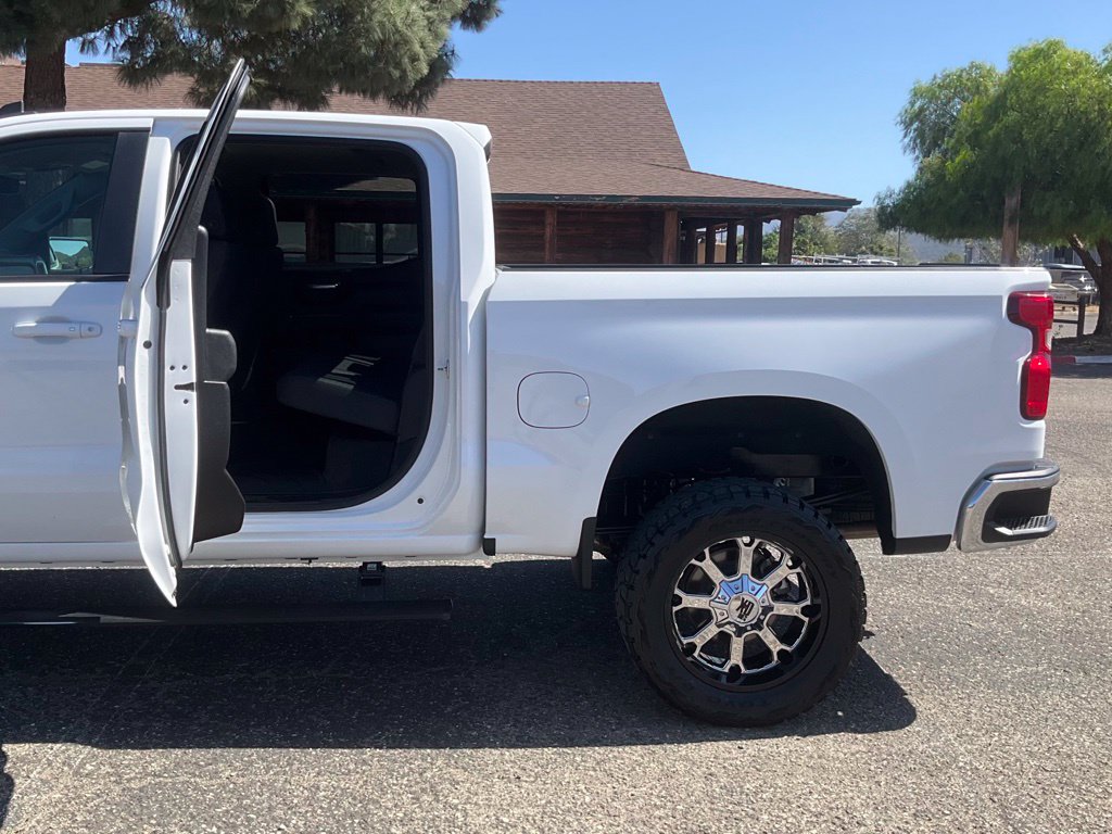 Used 2019 Chevrolet Silverado 1500 LT w/ All-Star Edition AWD/4WD image 22